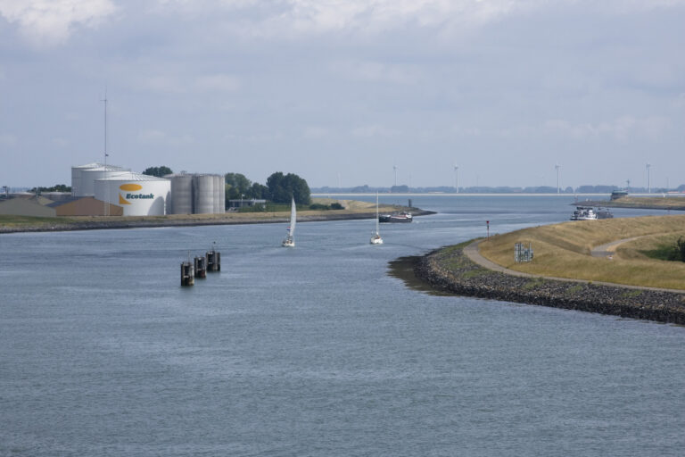 Kanaal door Zuid-Beveland